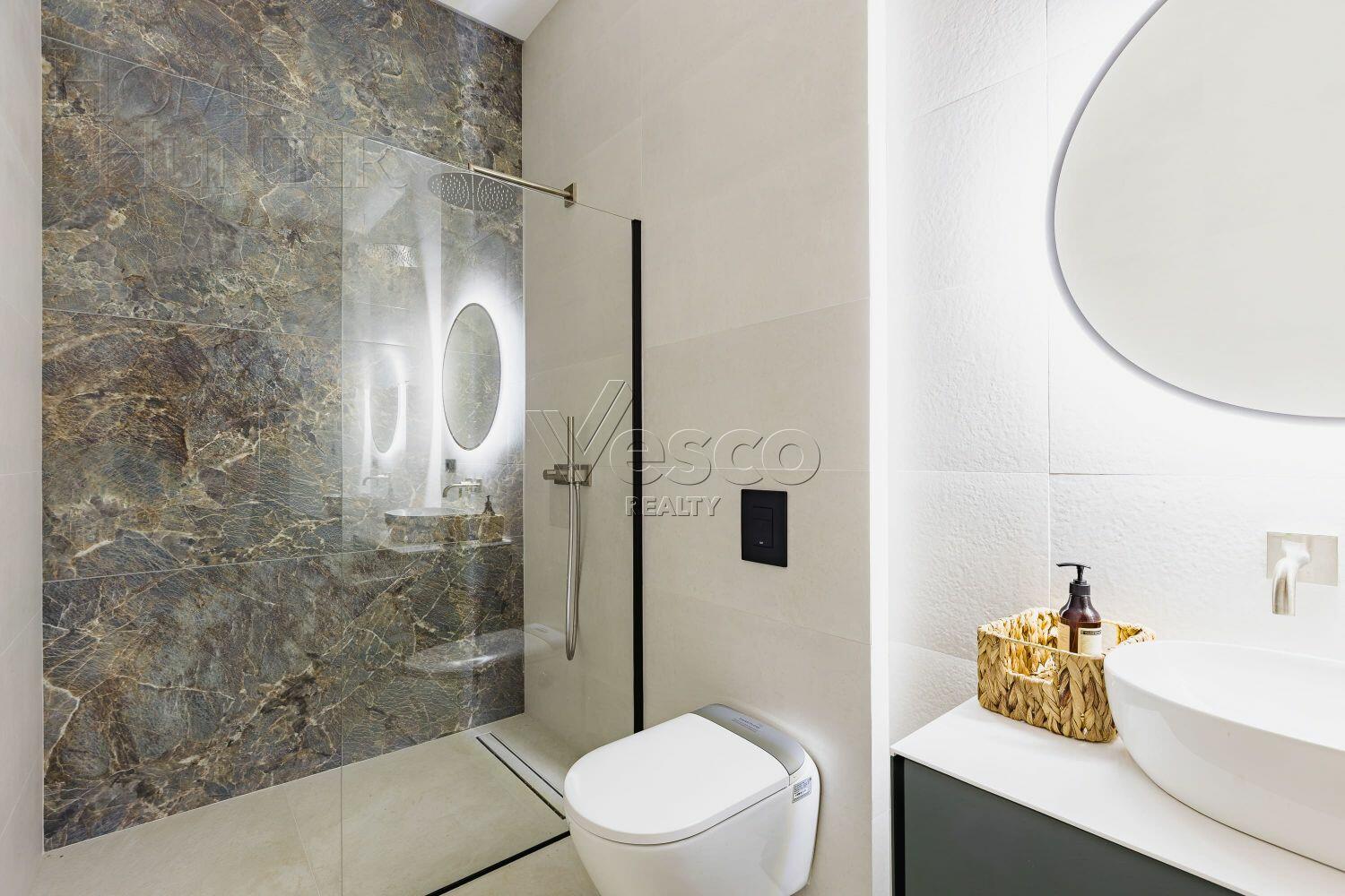 2-этажный коттедж 375 м² с отделкой