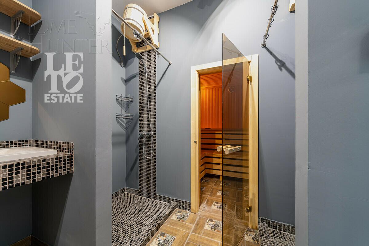 2-этажный коттедж 600 м² без отделки