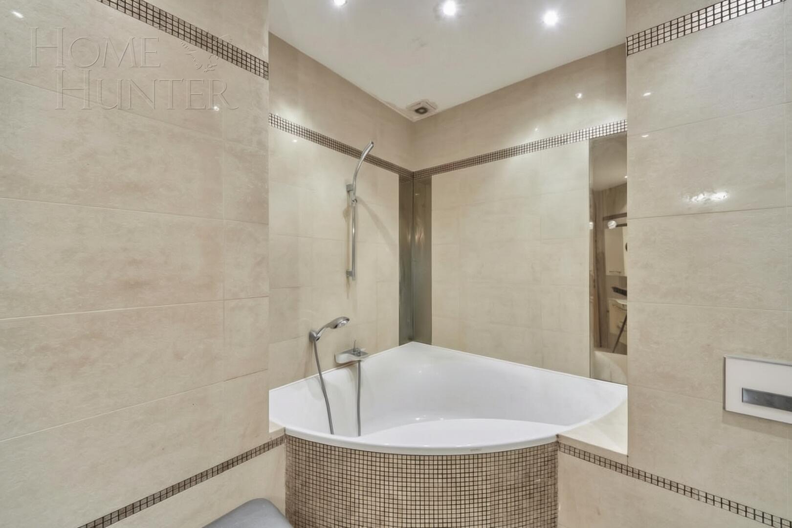2-УРОВНЕВАЯ КВАРТИРА С ОТДЕЛКОЙ 186 М² НА 23 ЭТАЖЕ