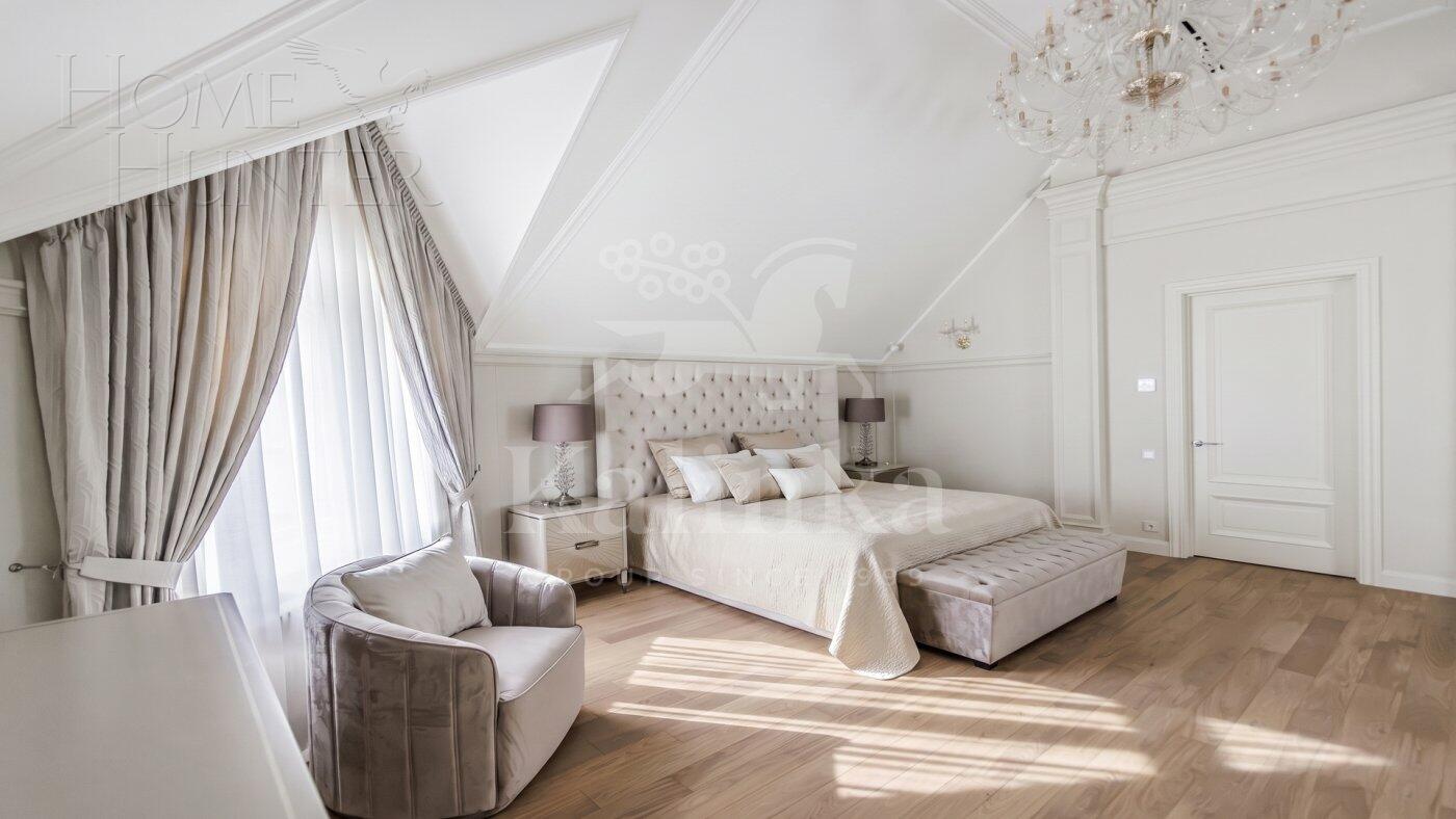 2-этажный коттедж 1 350 м² с отделкой
