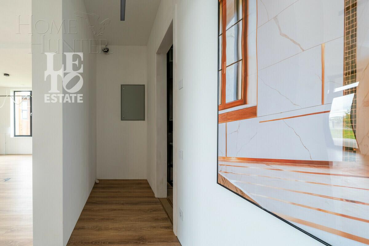 2-этажный коттедж 300 м² с отделкой