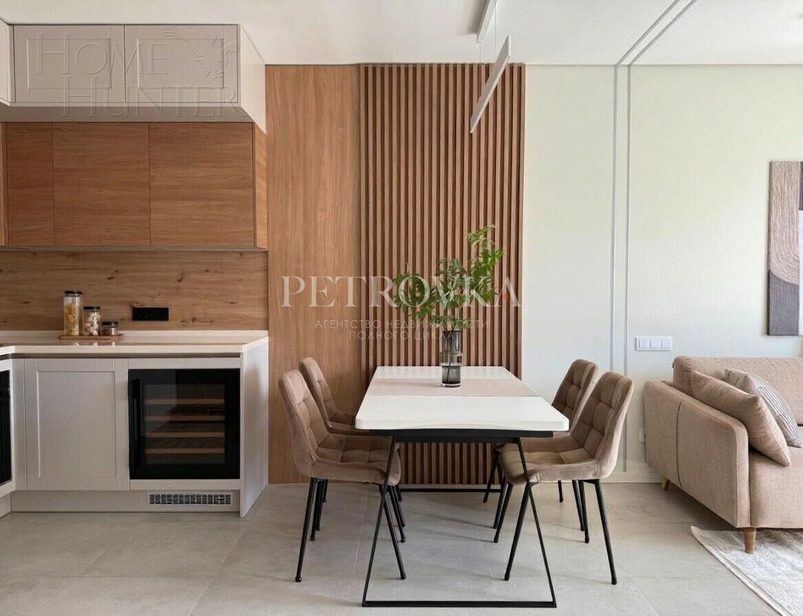 3-КОМН. КВАРТИРА С ОТДЕЛКОЙ 82.1 М² НА 7 ЭТАЖЕ