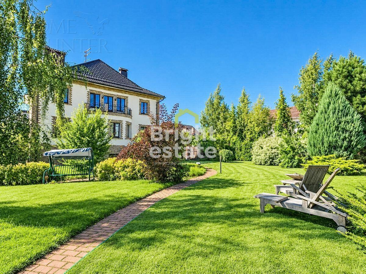 2-этажный коттедж 700 м² с отделкой