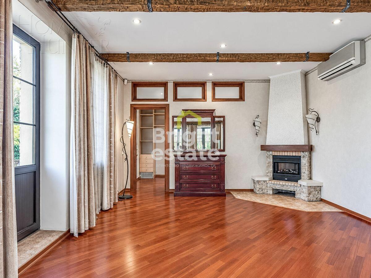 2-этажный коттедж 700 м² с отделкой