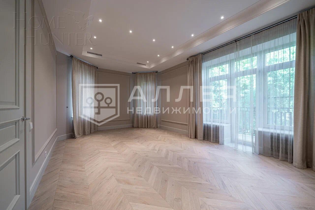 2-этажный коттедж 1 250 м² с отделкой