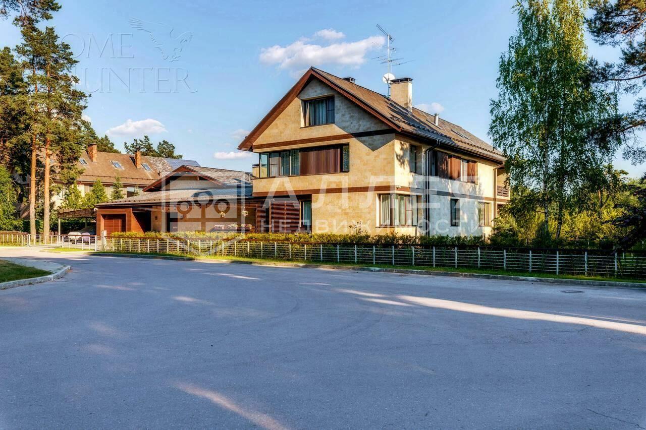 2-этажный коттедж 1 125 м² с отделкой