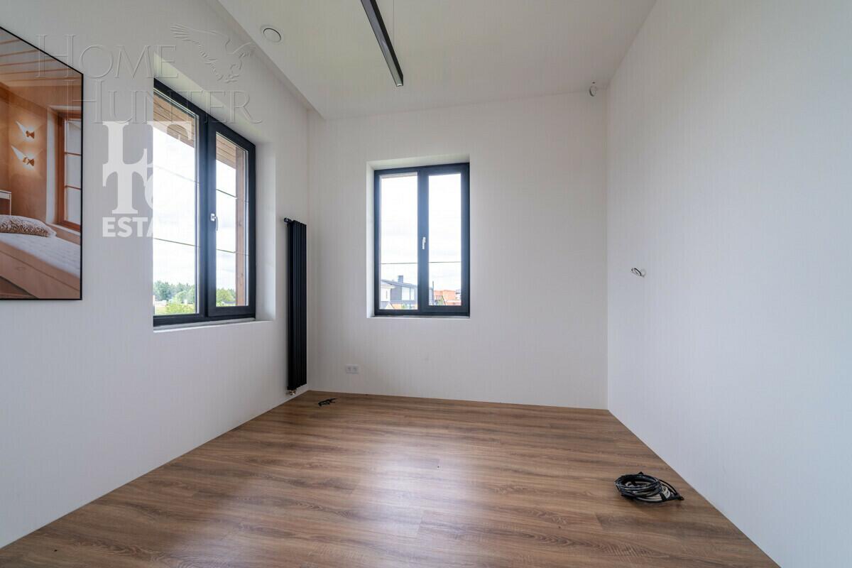 2-этажный коттедж 300 м² с отделкой