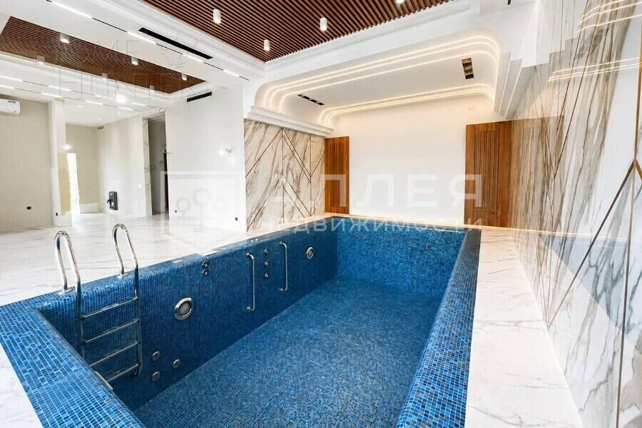 2-этажный коттедж 953 м² без отделки