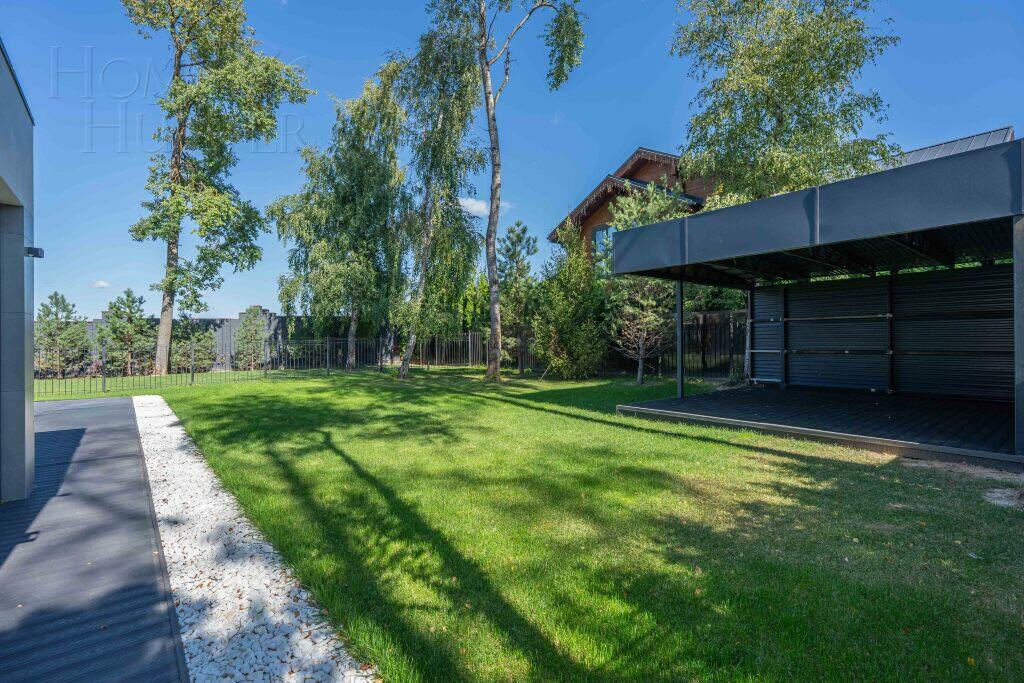 2-этажный коттедж 650 м² без отделки