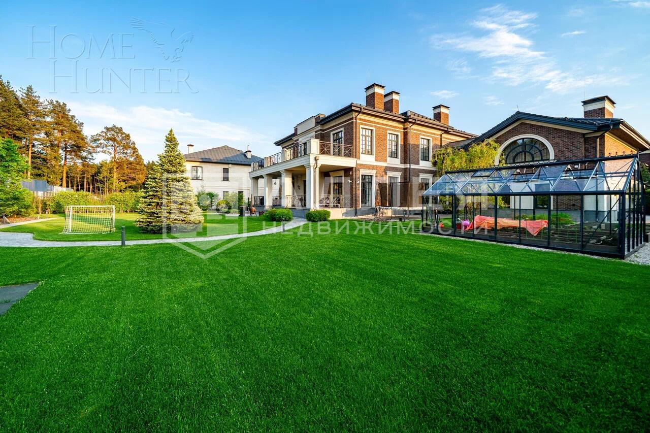 2-этажный коттедж 606.5 м² с отделкой