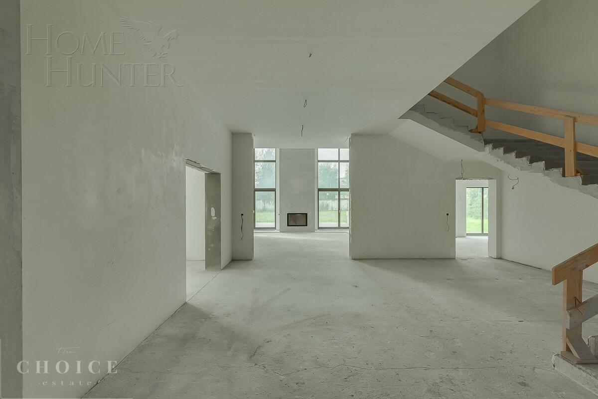2-этажный коттедж 949 м² без отделки
