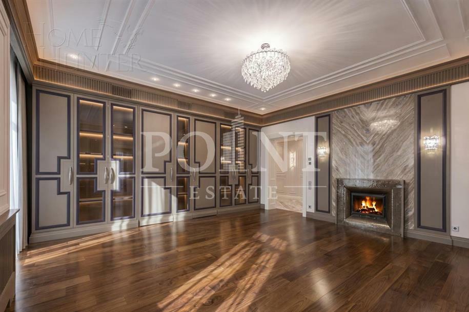 3-этажный коттедж 1 800 м² с отделкой