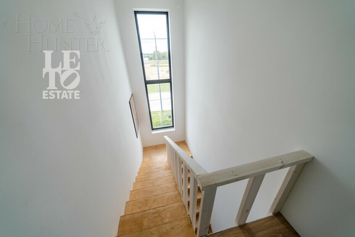 2-этажный коттедж 300 м² с отделкой
