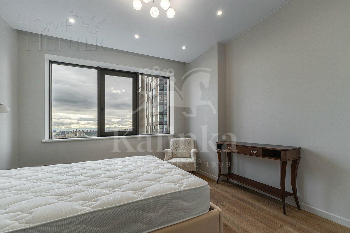 3-КОМН. КВАРТИРА С ОТДЕЛКОЙ 82 М² НА 26 ЭТАЖЕ