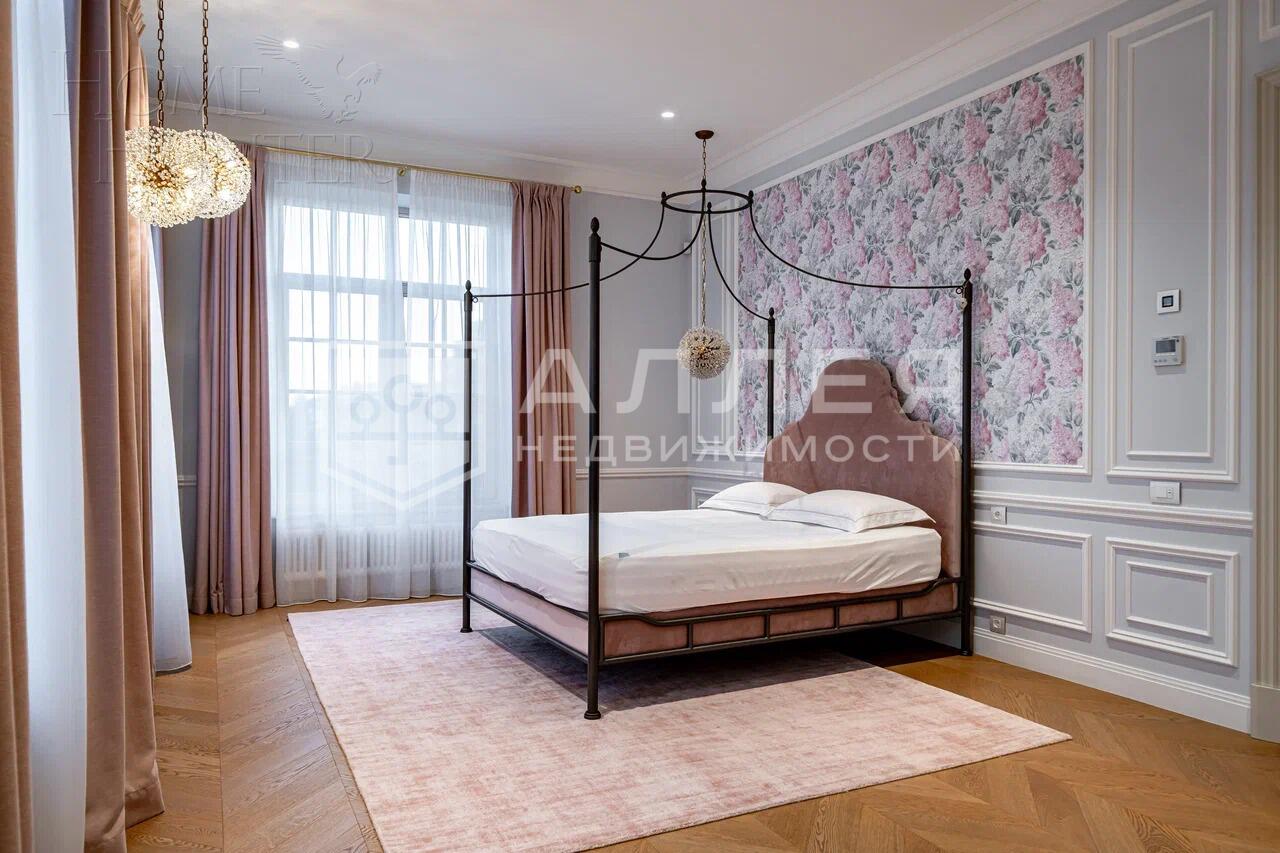2-этажный коттедж 606.5 м² с отделкой