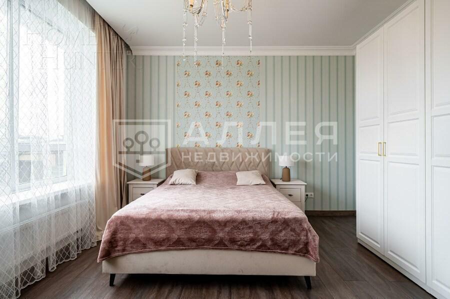2-этажный коттедж 250 м² с отделкой