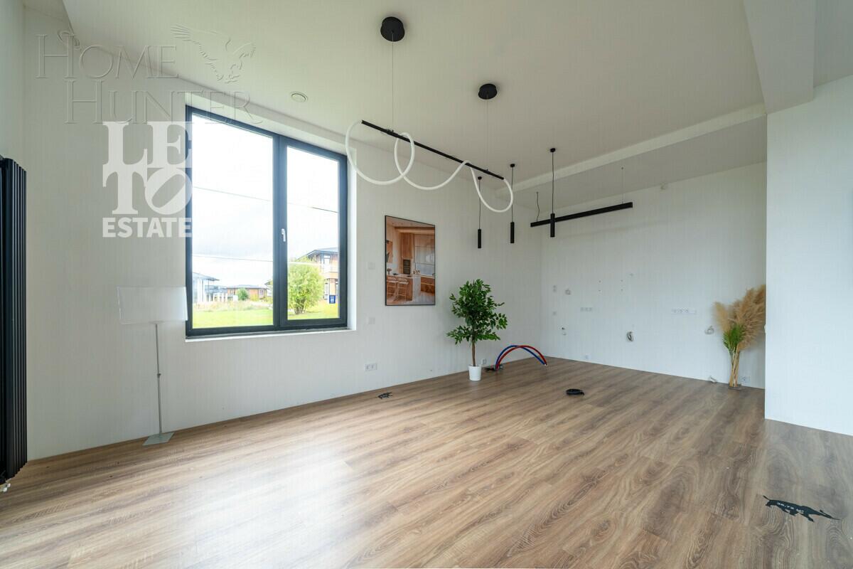 2-этажный коттедж 300 м² с отделкой