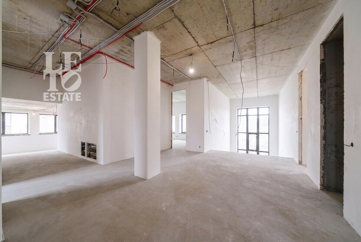 1-этажный коттедж 703 м² без отделки