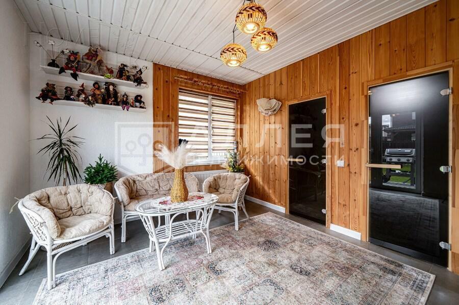 2-этажный коттедж 250 м² с отделкой