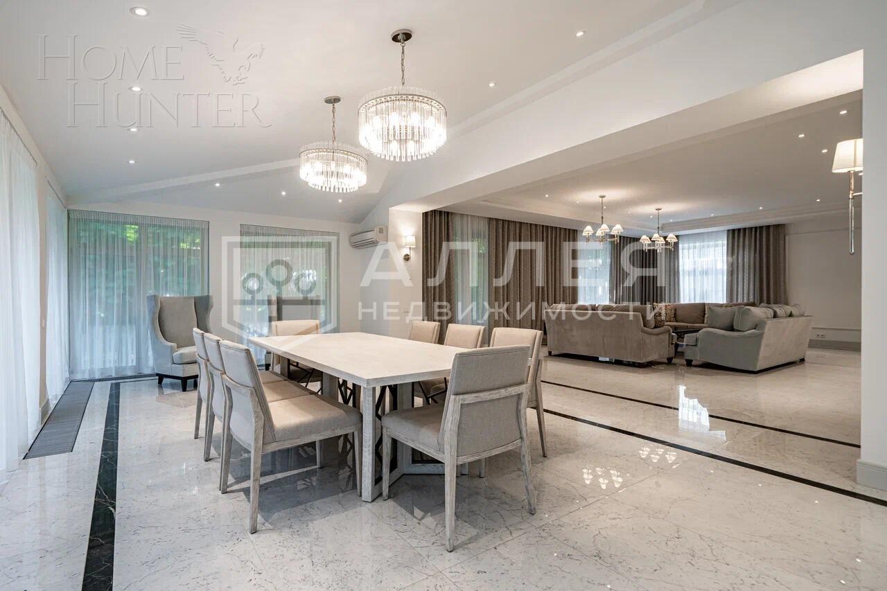 2-этажный коттедж 1 250 м² с отделкой