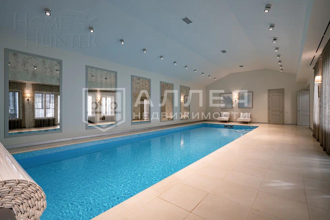 2-этажный коттедж 1 250 м² с отделкой