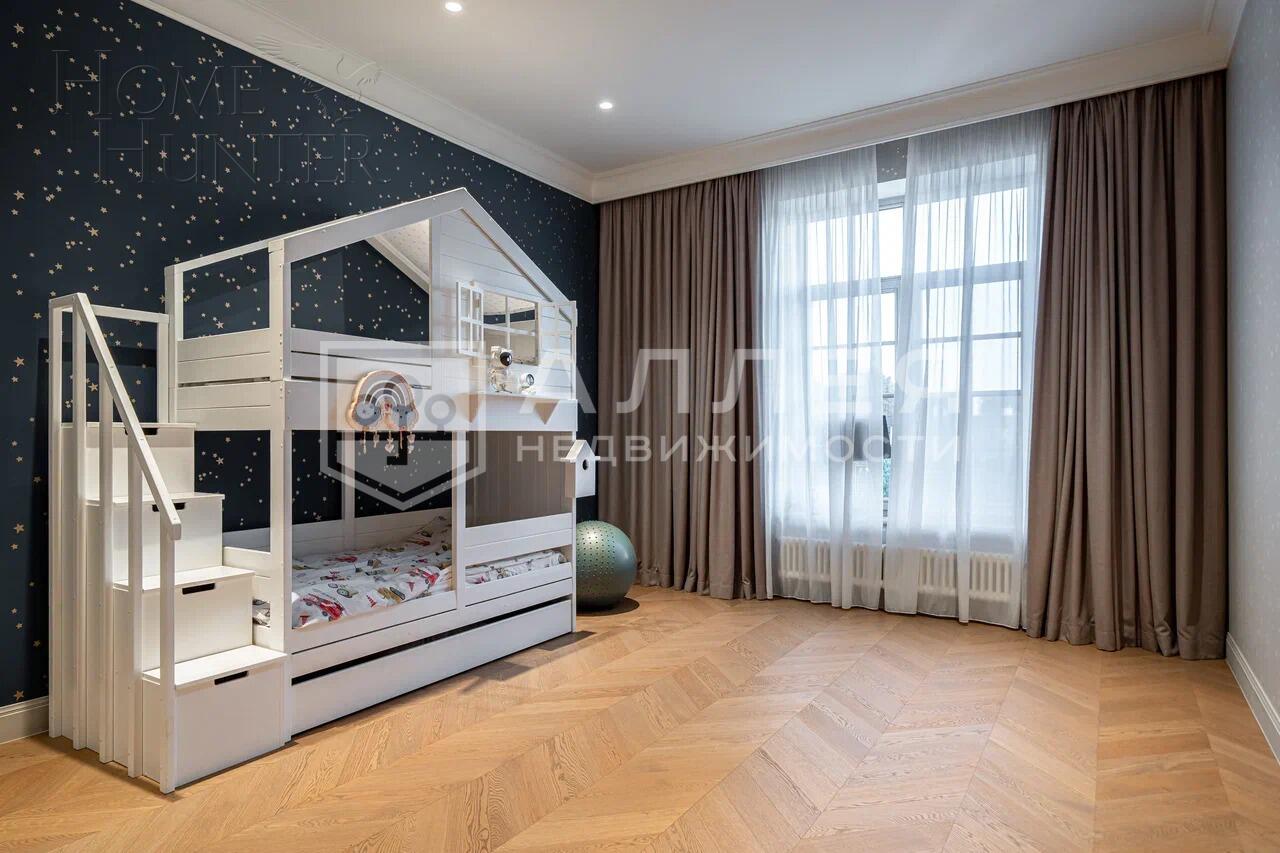 2-этажный коттедж 606.5 м² с отделкой