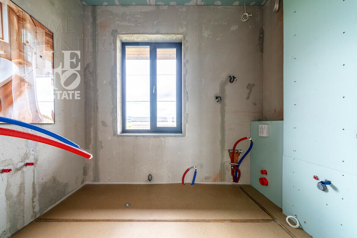 2-этажный коттедж 300 м² с отделкой