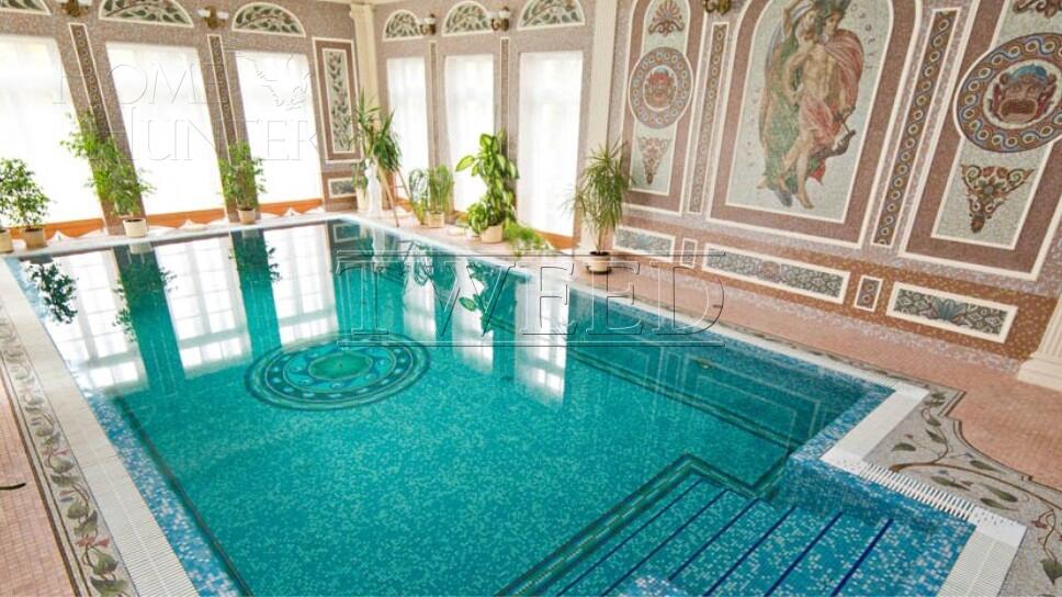 4-этажный коттедж 1 400 м² с отделкой