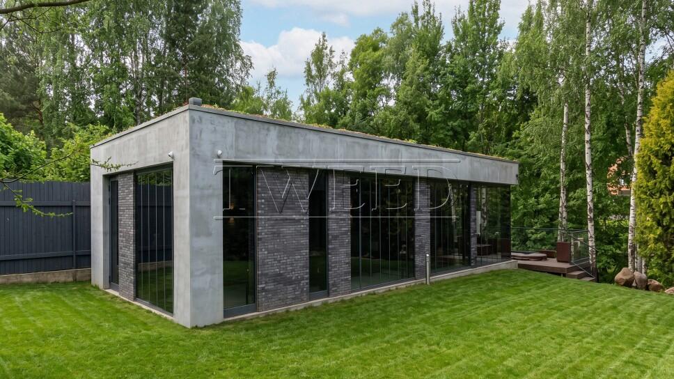 3-этажный коттедж 400 м² без отделки