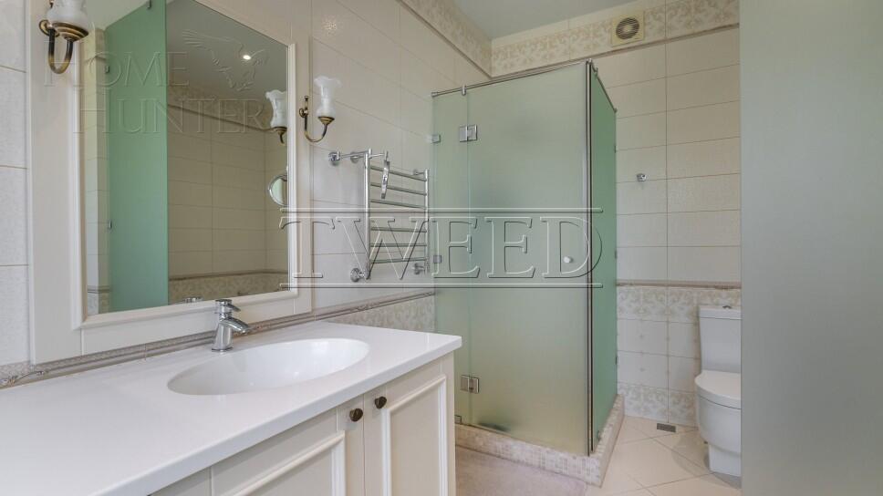 2-этажный коттедж 700 м² с отделкой