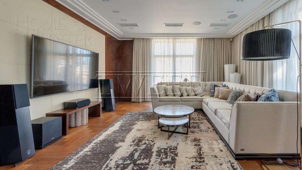 4-КОМН. КВАРТИРА С ОТДЕЛКОЙ 213.1 М² НА 5 ЭТАЖЕ