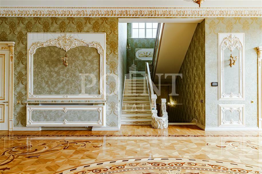 2-этажный коттедж 3 000 м² с отделкой