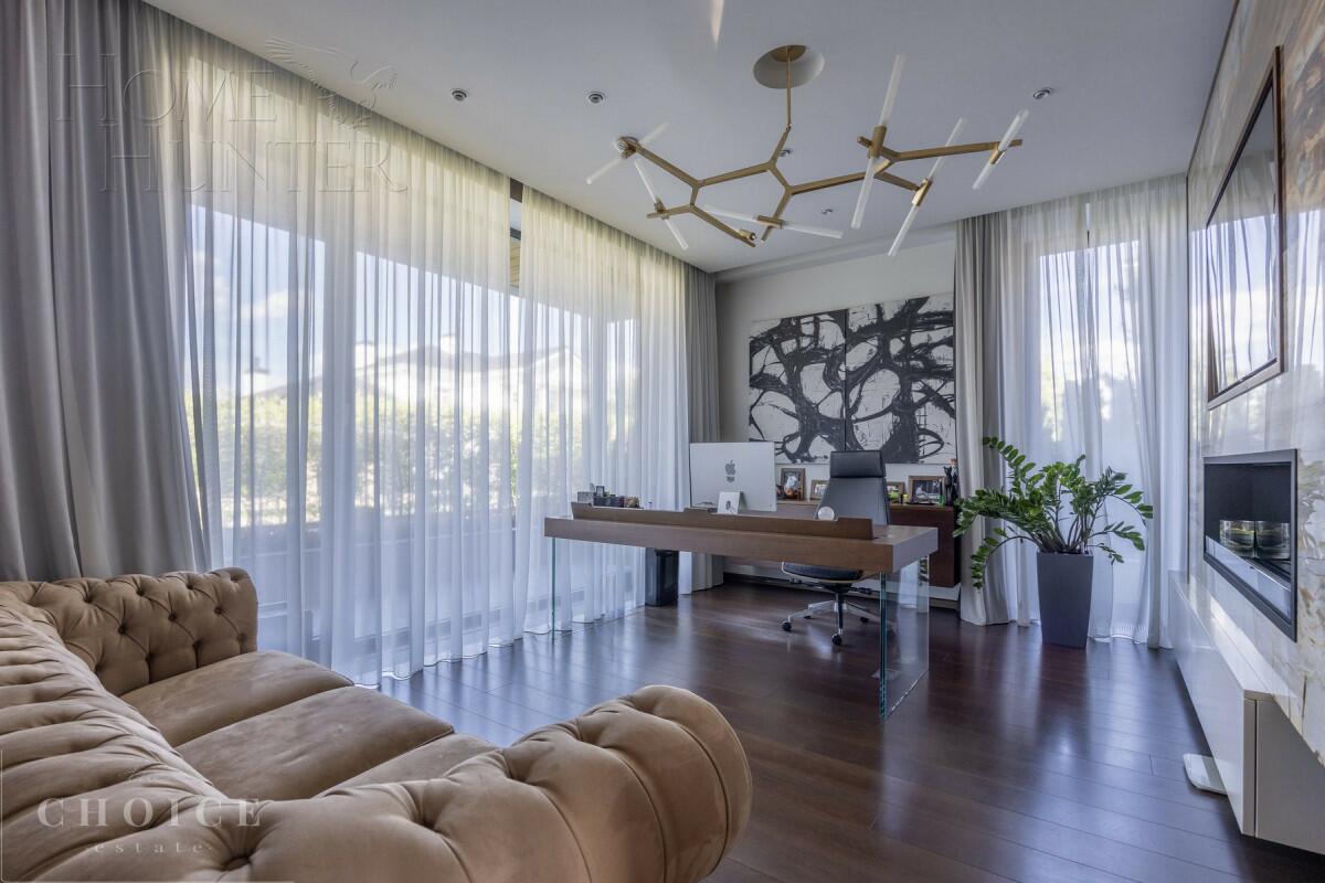 3-этажный коттедж 550 м² с отделкой