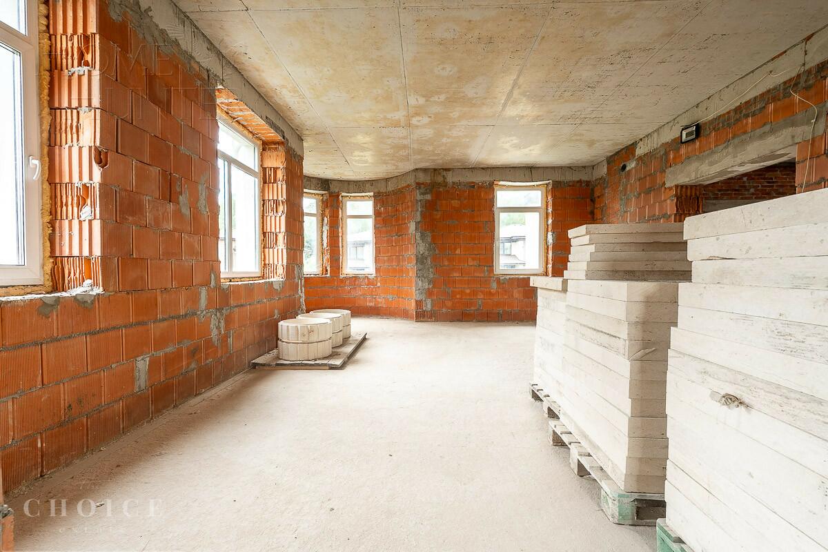 2-этажный коттедж 860 м² без отделки