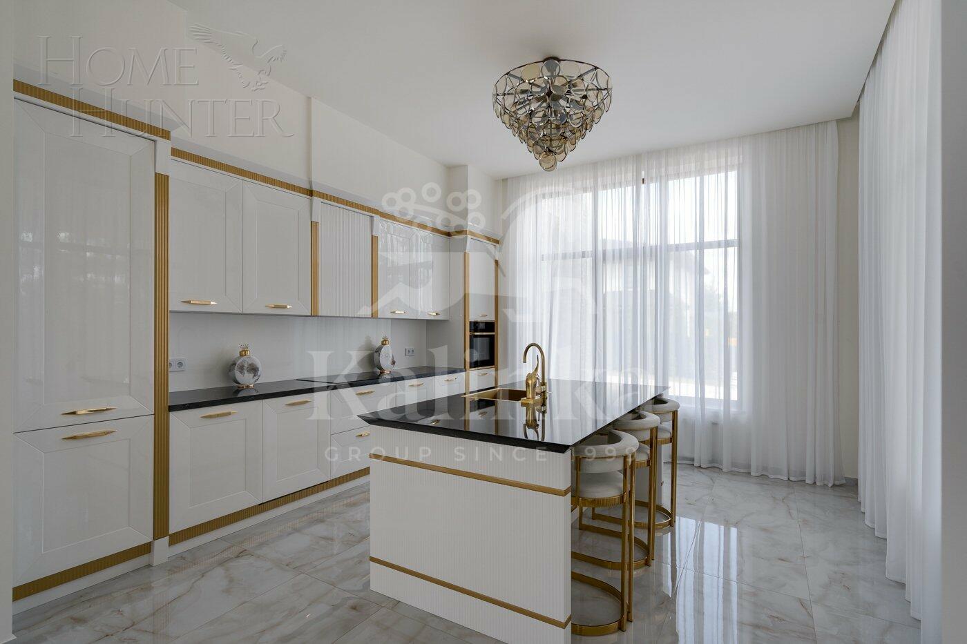 2-этажный коттедж 431 м² с отделкой