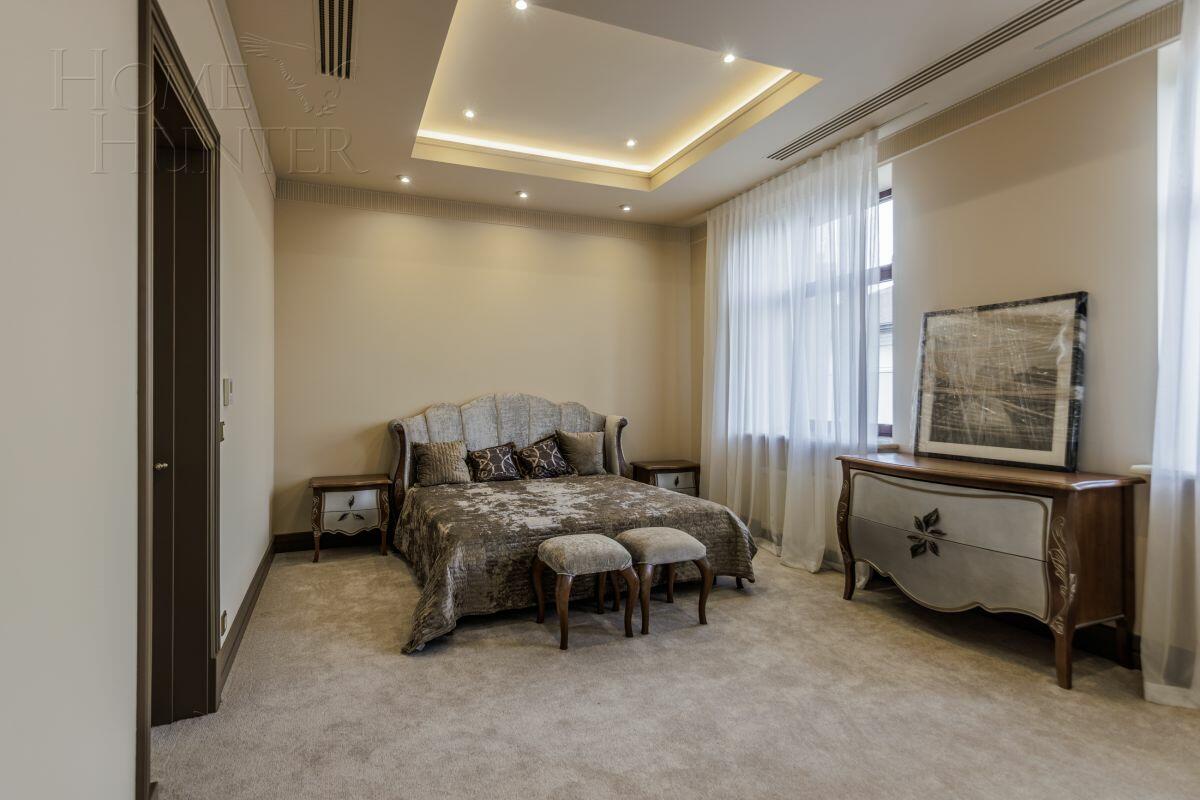 2-этажный коттедж 960 м² с отделкой
