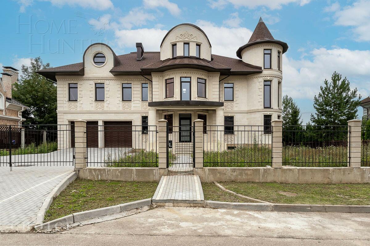 2-этажный коттедж 860 м² без отделки