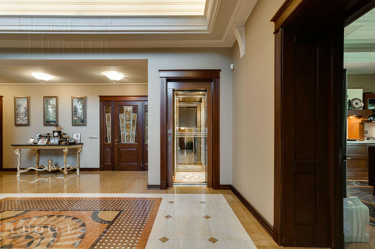 4-этажный коттедж 1 200 м² с отделкой