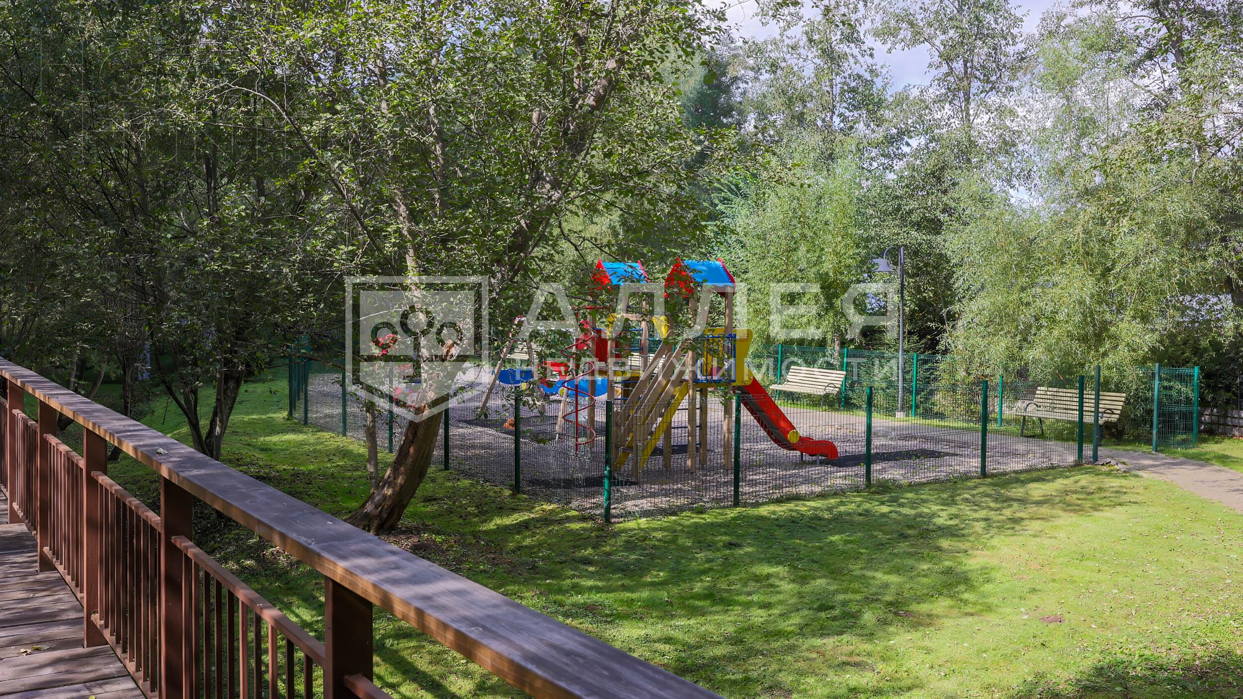1-этажный коттедж 276.8 м² с отделкой