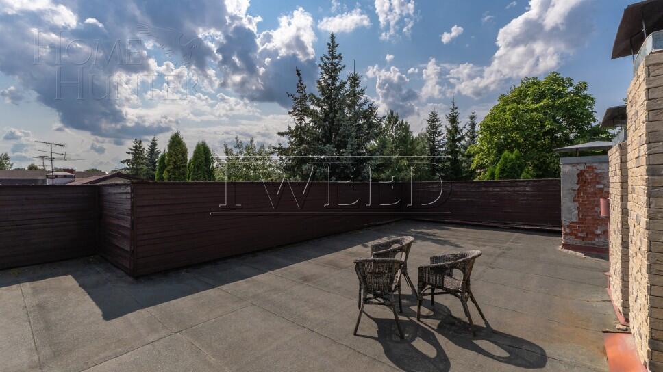 3-этажный коттедж 500 м² с отделкой
