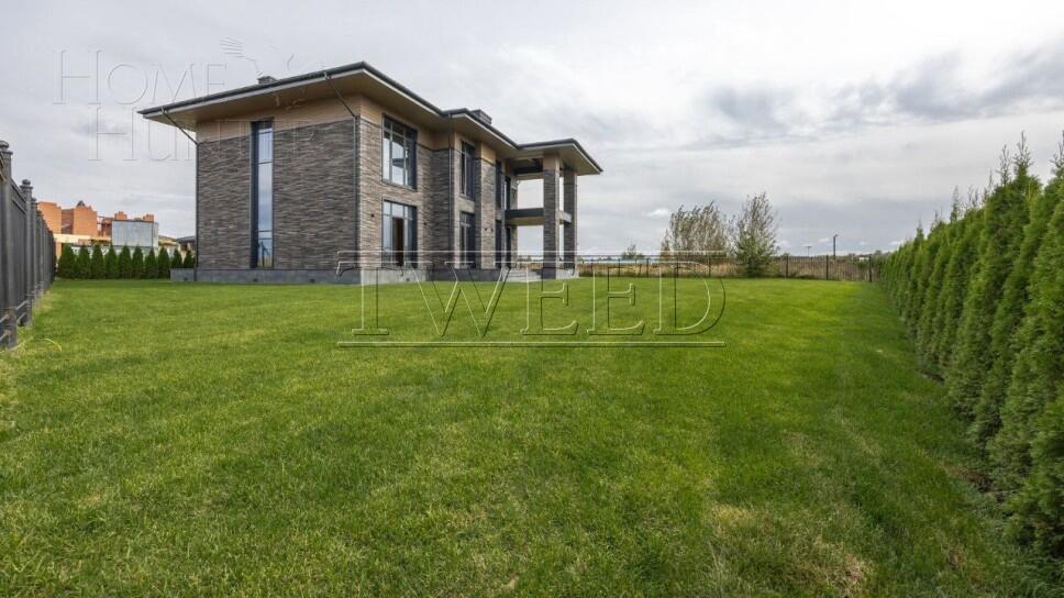 2-этажный коттедж 460 м² без отделки
