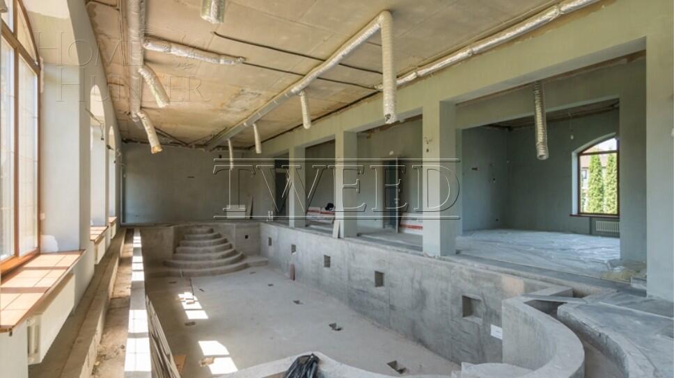3-этажный коттедж 1 530 м² с отделкой