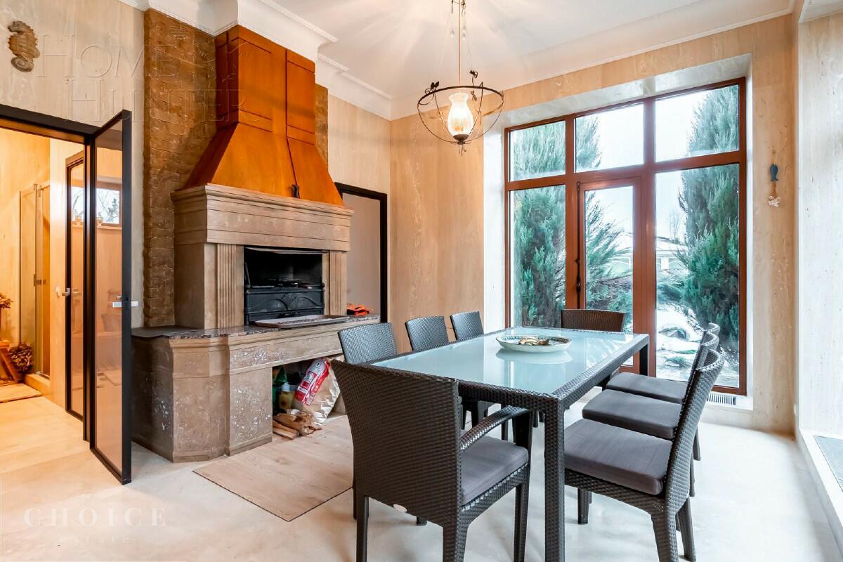 2-этажный коттедж 1 110 м² с отделкой