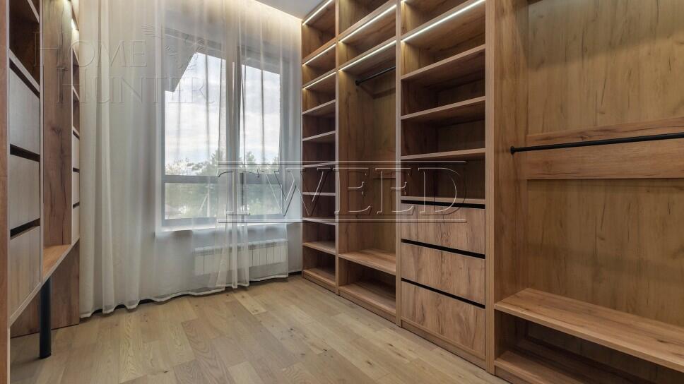 2-этажный коттедж 340 м² с отделкой
