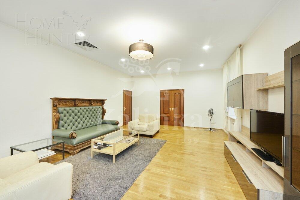 5-КОМН. КВАРТИРА С ОТДЕЛКОЙ 185.8 М² НА 3 ЭТАЖЕ
