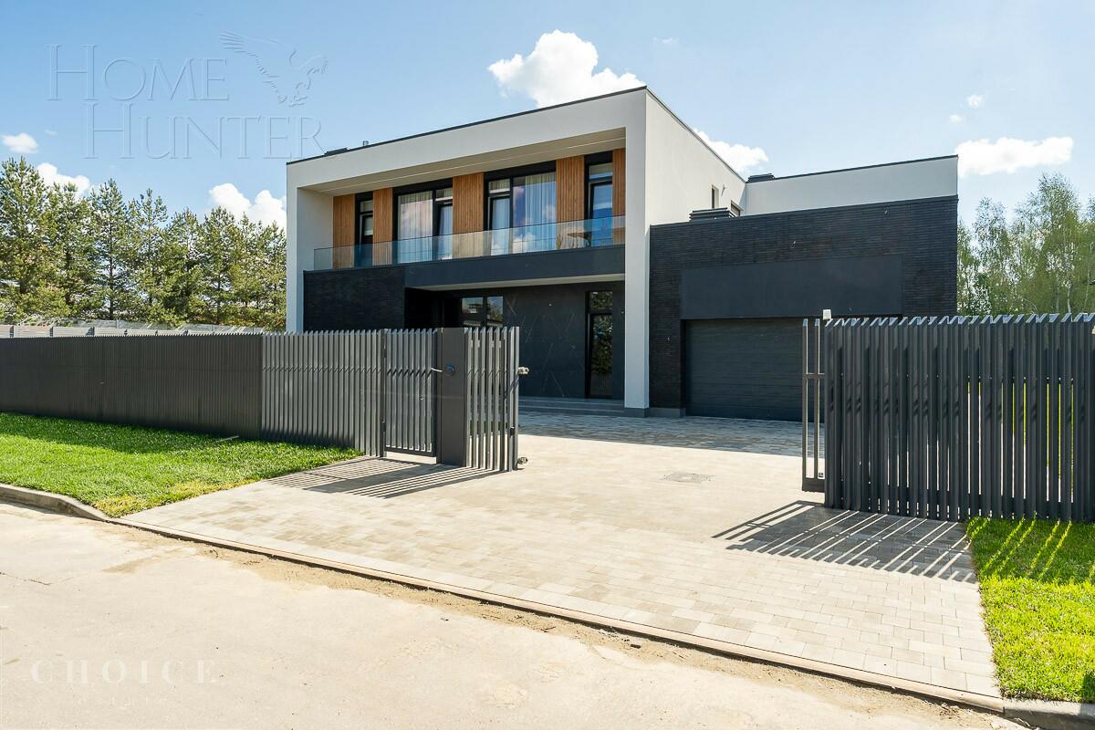 2-этажный коттедж 604 м² без отделки