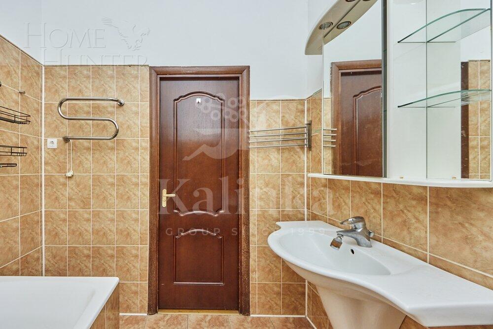5-КОМН. КВАРТИРА С ОТДЕЛКОЙ 185.8 М² НА 3 ЭТАЖЕ