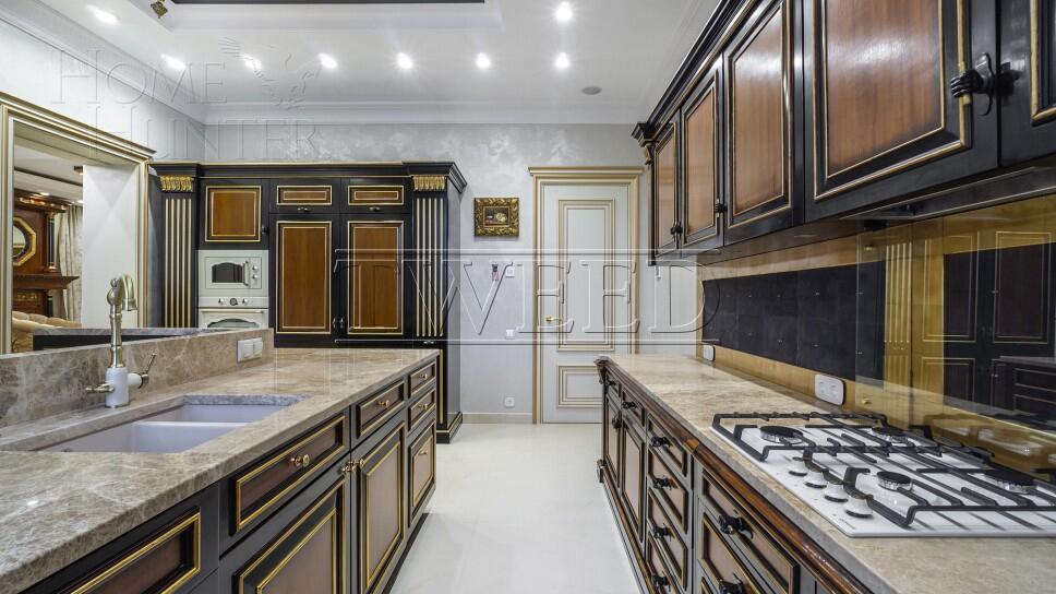 2-этажный коттедж 650 м² с отделкой