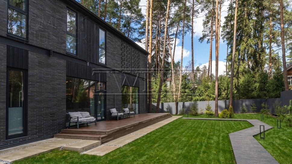 2-этажный коттедж 750 м² с отделкой
