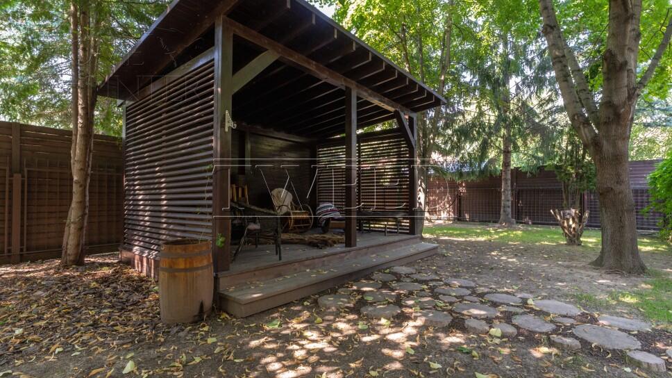 3-этажный коттедж 500 м² с отделкой